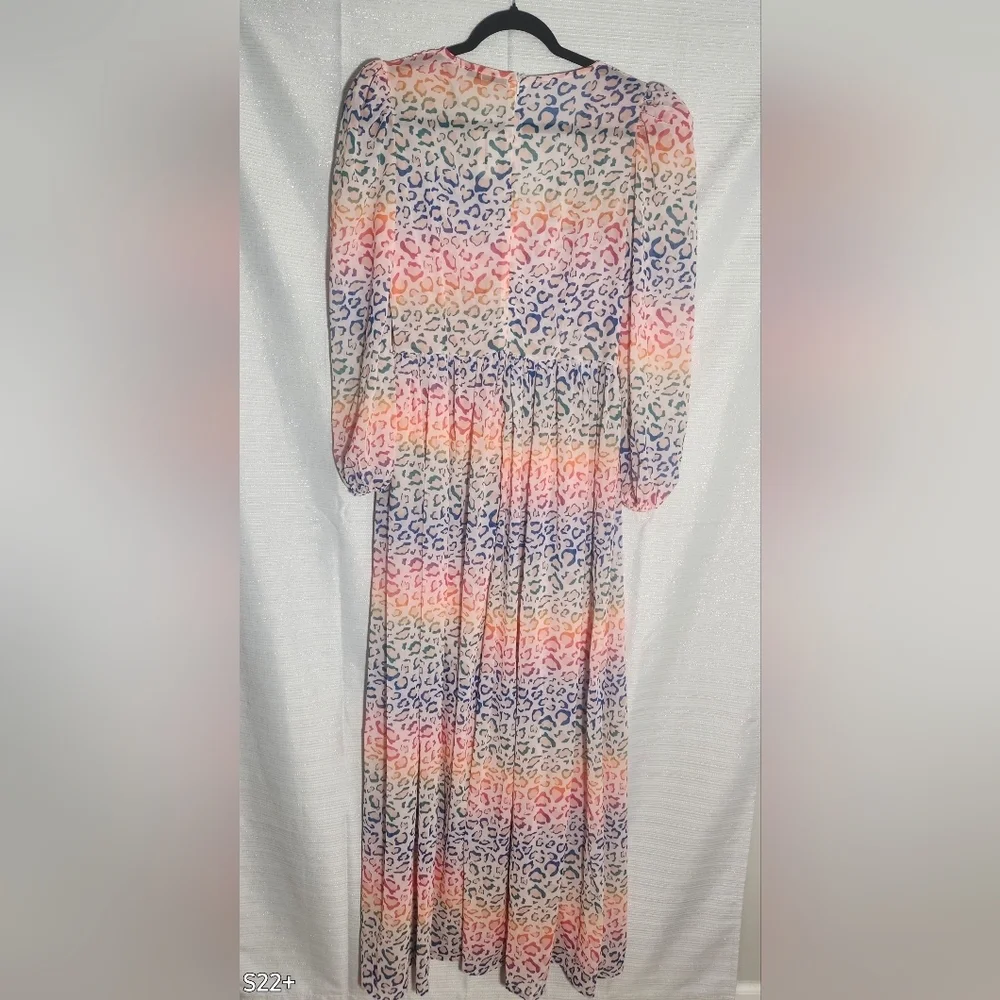 CBR WOMEN'S Beach Dress Multicolor Leopard Print  whit Shoulders Pad  . Size L.